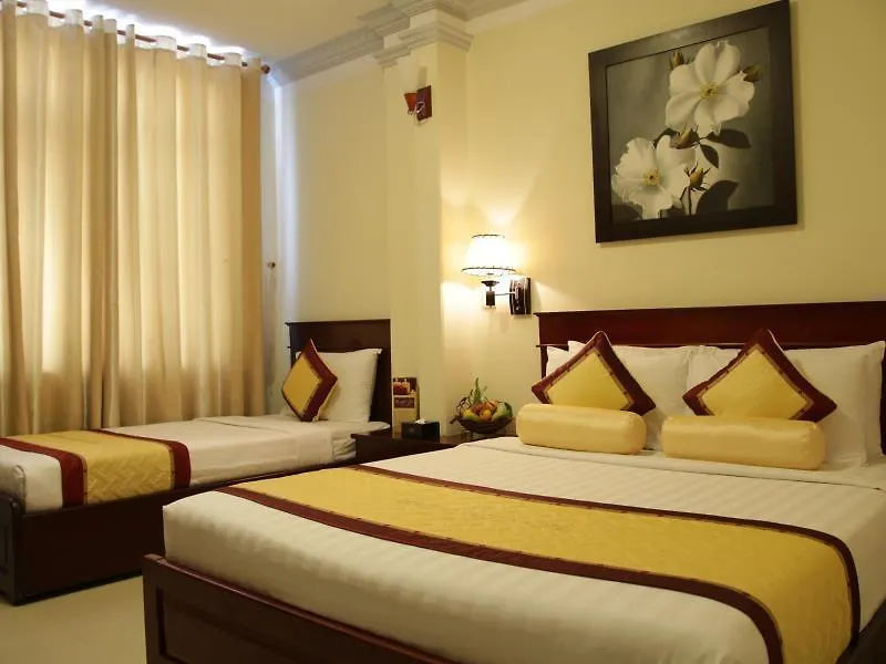 Valentine Luxury Hotel - 31 Bui Vien Street Ho Chi Minh City 2*,  Vietnam