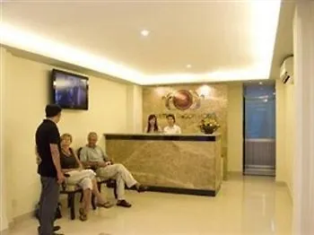 Valentine Luxury Hotel - 31 Bui Vien Street Ho Chi Minh City 2*,